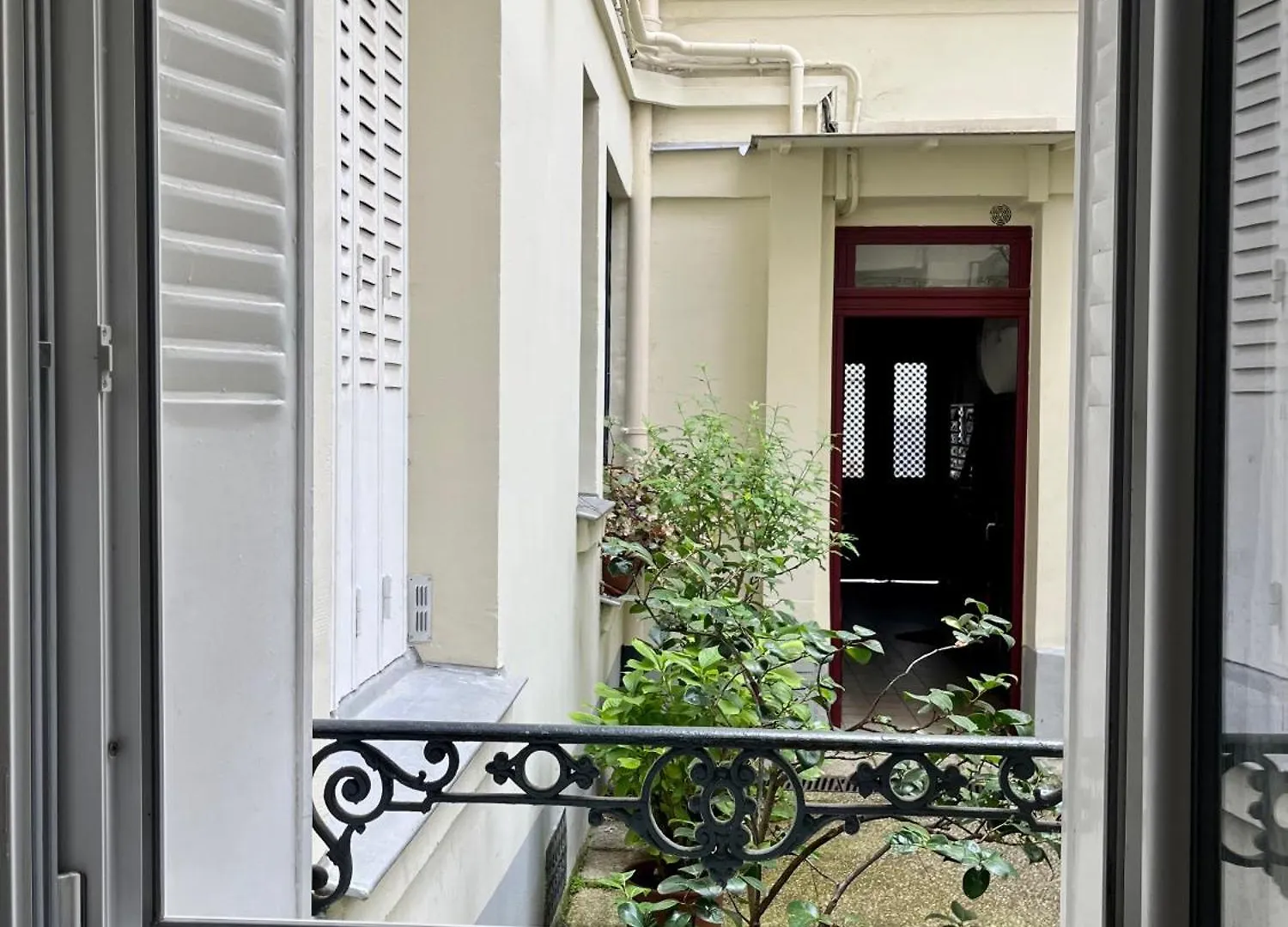 In Montmartre, Paris, Near Sacre-coeur Read Host Profile For Booking Paris
