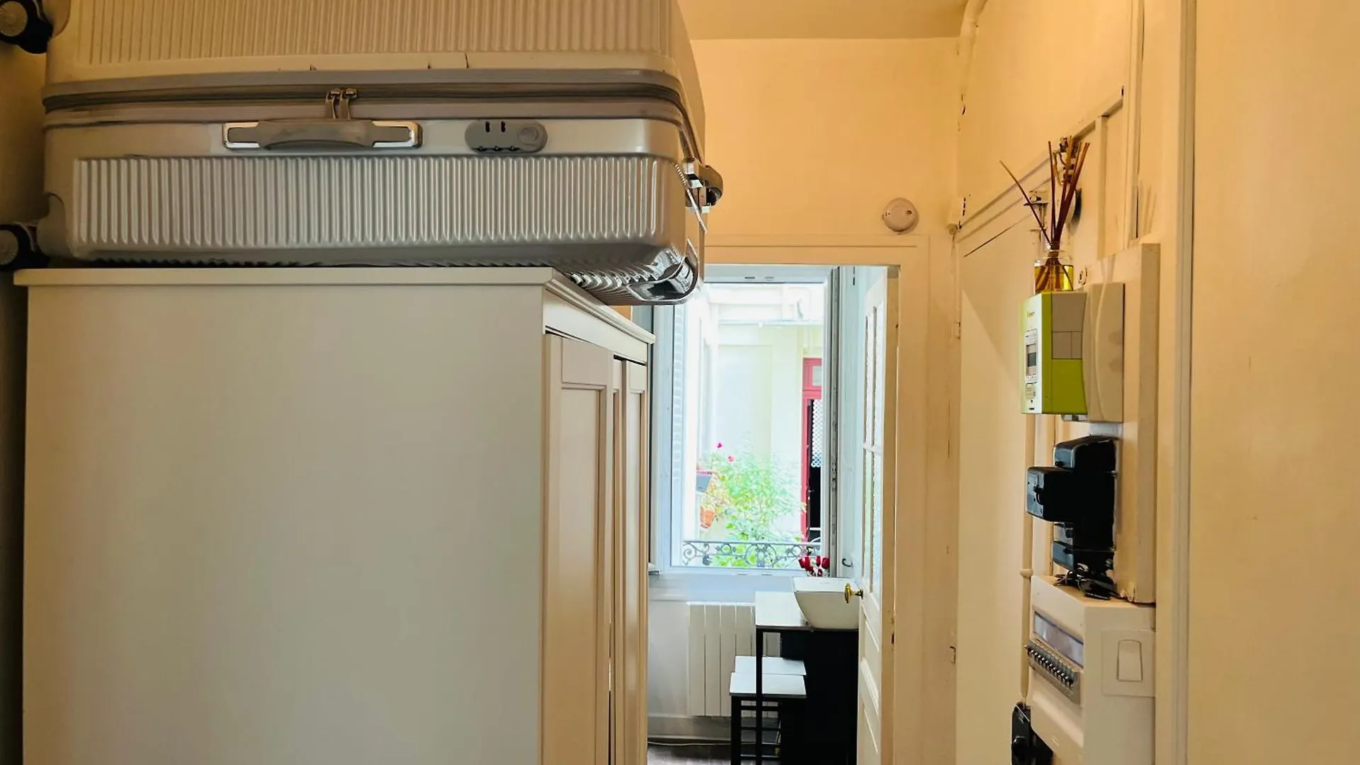 Homestay In Montmartre, Paris, Near Sacre-coeur Read Host Profile For Booking Paris