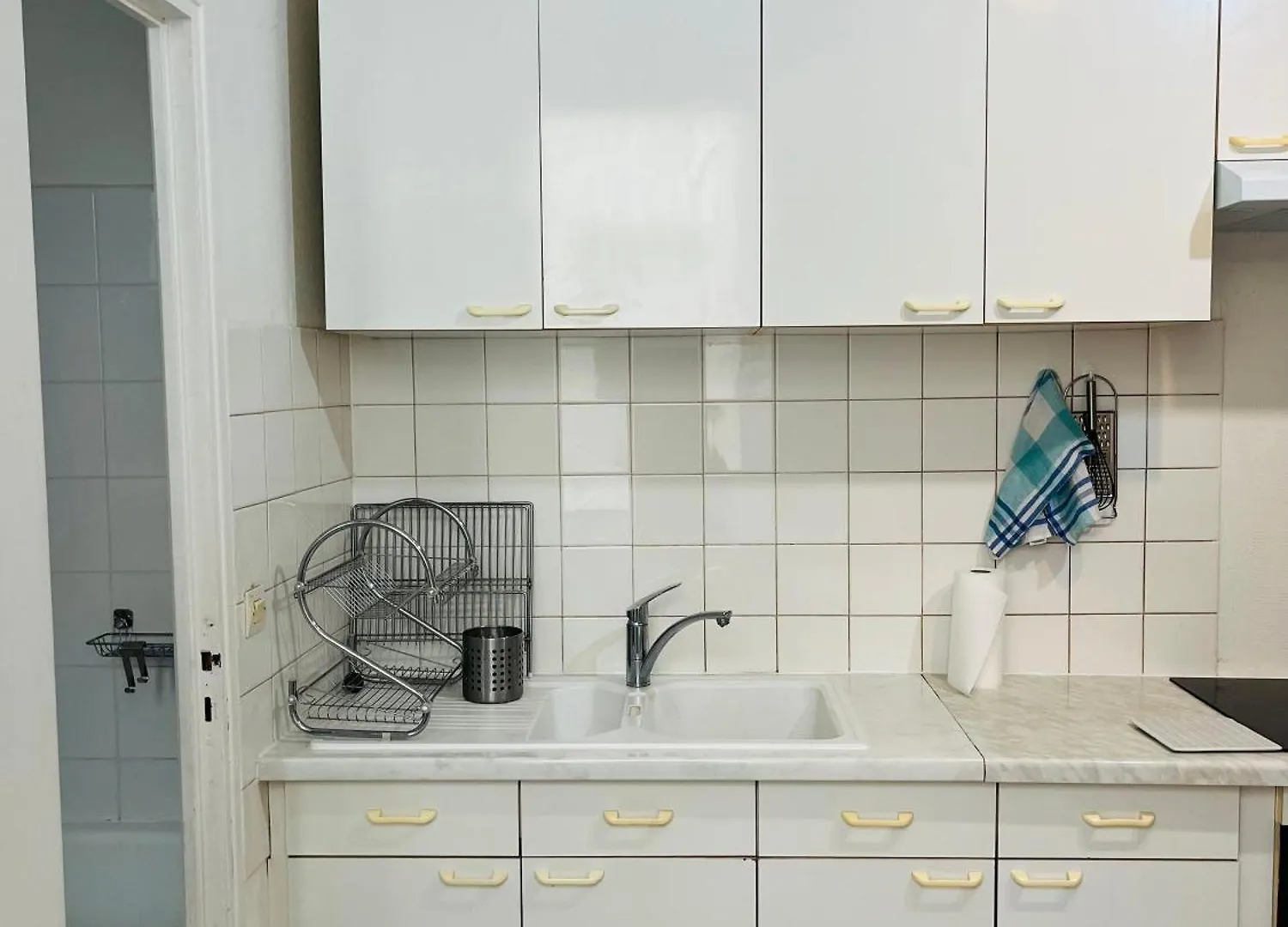 In Montmartre, Paris, Near Sacre-coeur Read Host Profile For Booking Homestay Paris